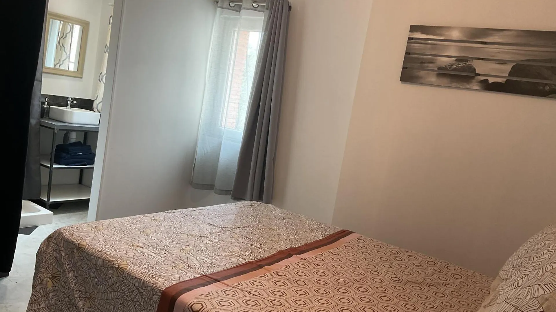 Domaine Le Rocher D Argent Avec Piscine Exterieur ,Jacuzzi Interieur Et Salle De Jeux Berre-des-Alpes