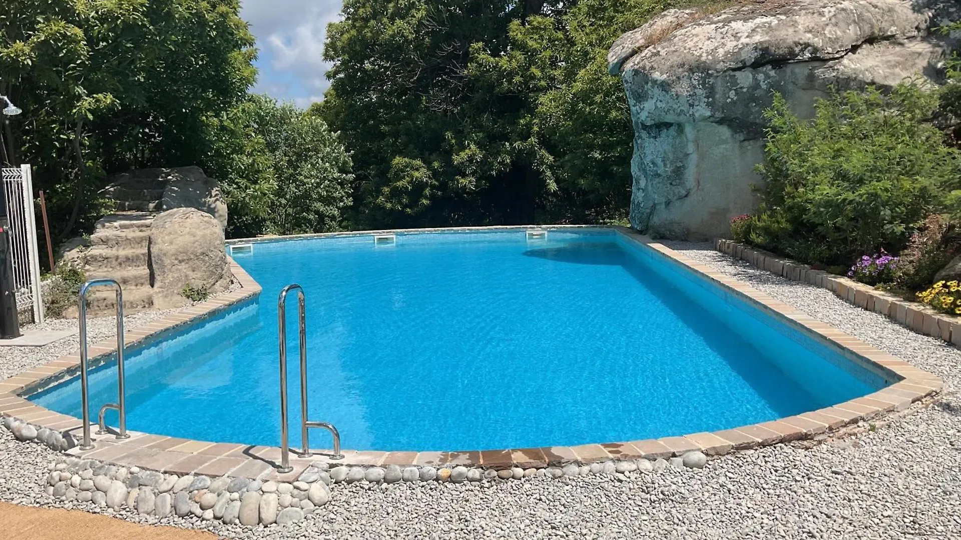 Apartman Domaine Le Rocher D Argent Avec Piscine Exterieur ,Jacuzzi Interieur Et Salle De Jeux Berre-des-Alpes